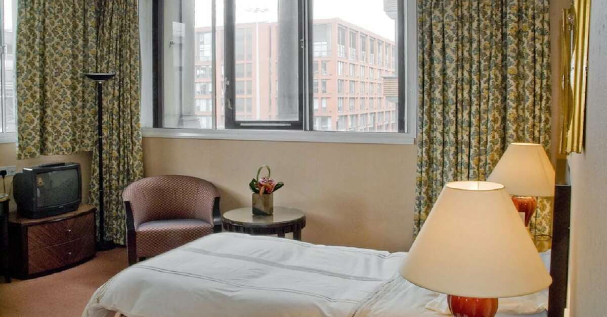 Een foto van Britannia Manchester