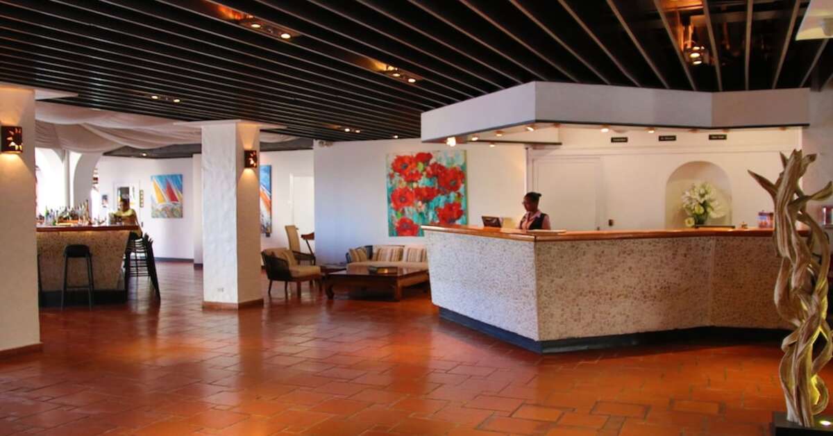 Ein Foto Holland House Beach Hotel