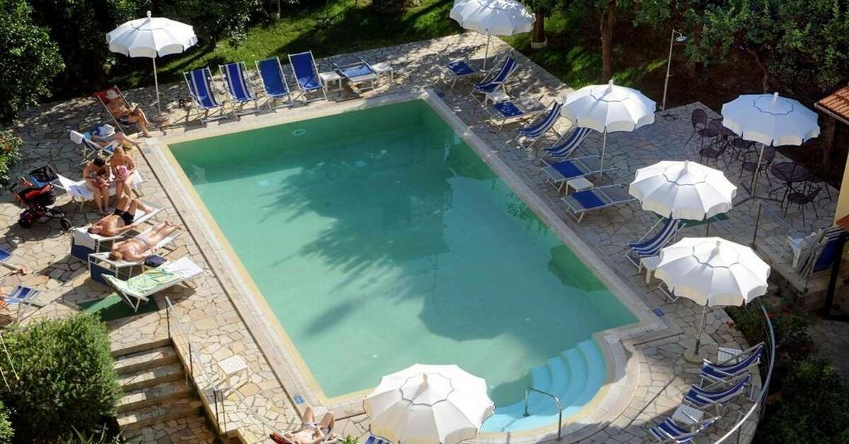 Ein Foto Hotel Tourist