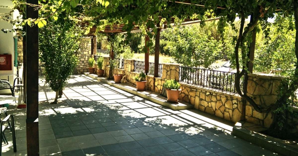 Een foto van de buitenkant van Dimitris Resort Hotel