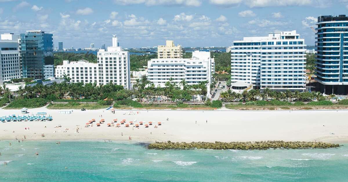 Een foto van het strand bij Riu Plaza Miami Beach