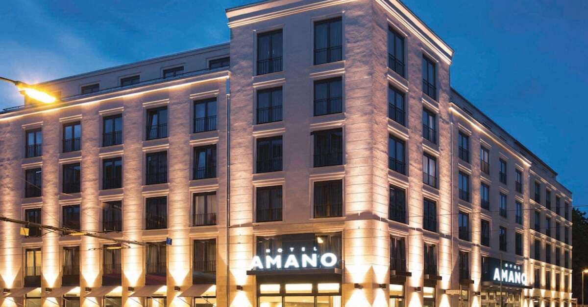 Een foto van de buitenkant van Hotel Amano