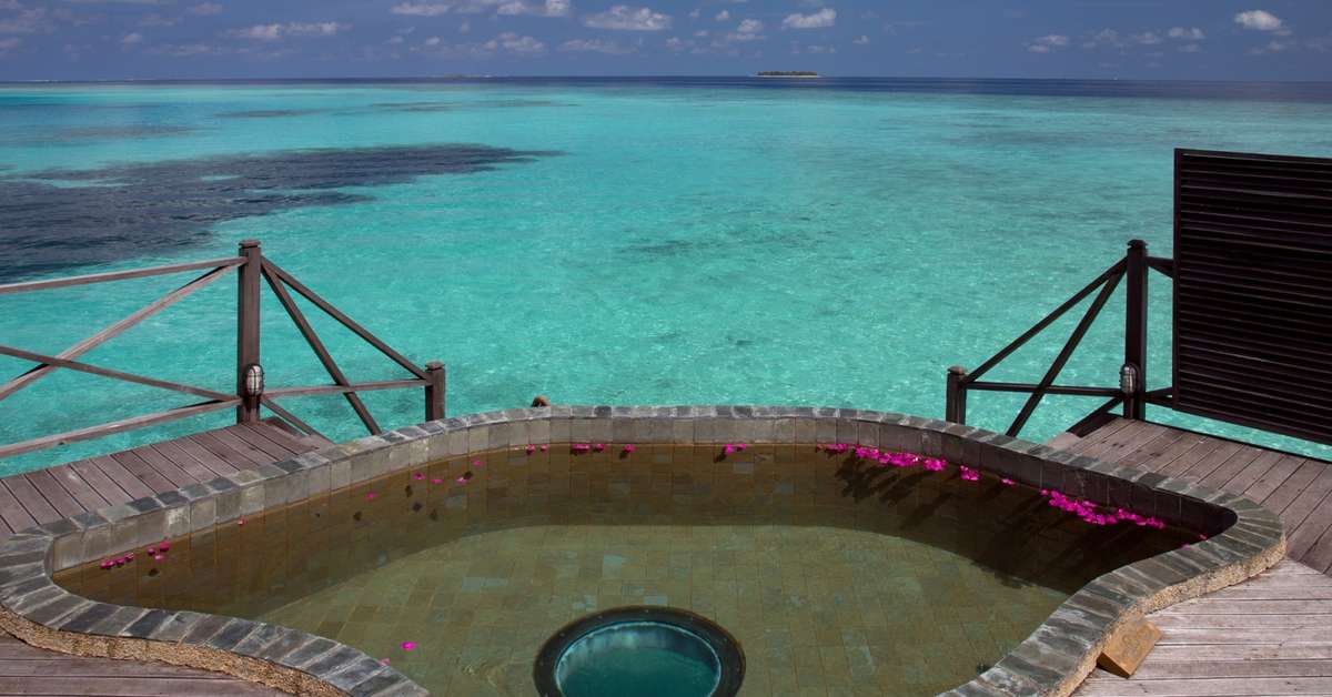 Een foto van het zwembad bij Coco Palm Dhuni Kolhu