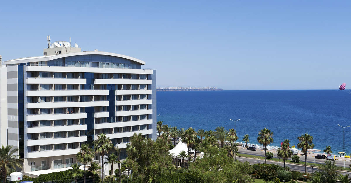 Een foto van de buitenkant van Porto Bello Hotel Resort & Spa
