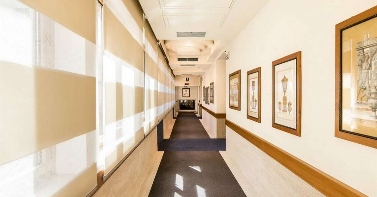 Ein Foto Grand Hotel Mediterraneo