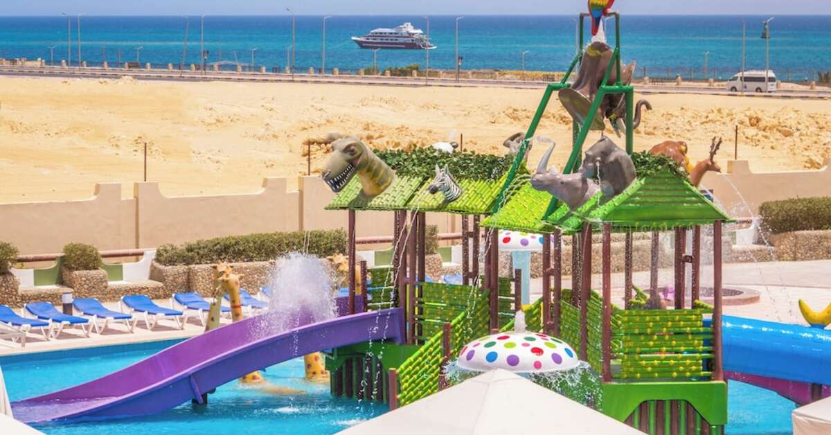 Een foto van het zwembad bij Sunny Days Mirette Family & Aqua Park