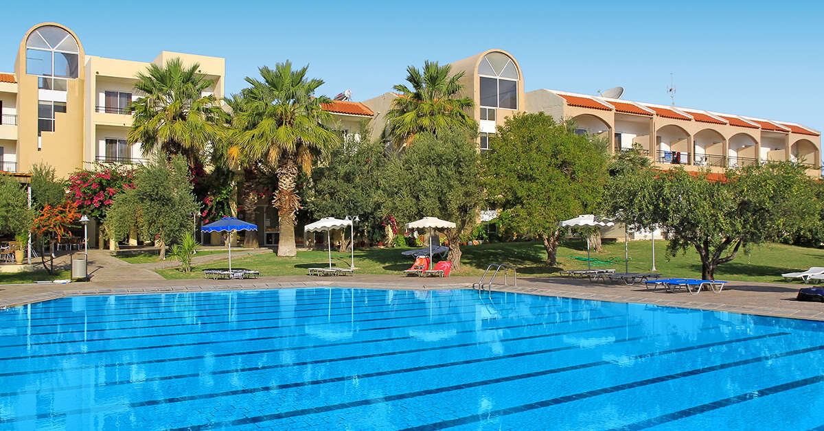Een foto van het zwembad bij Marianna Palace Hotel