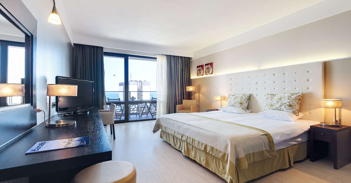Ein Foto Barcelo Royal Beach