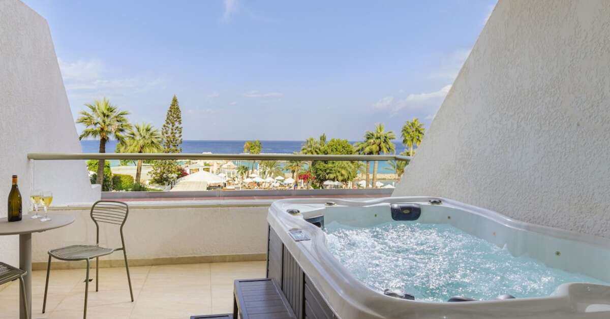 Een foto van The Golden Coast Beach Hotel