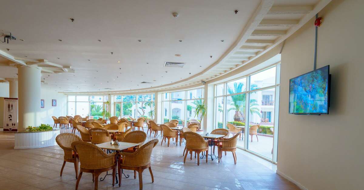 Ein Foto vom Innenbereich im Sunrise Alma Bay Resort