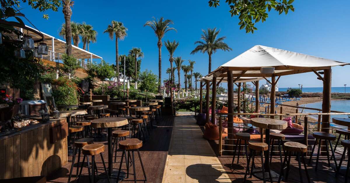 Een foto van The Golden Coast Beach Hotel