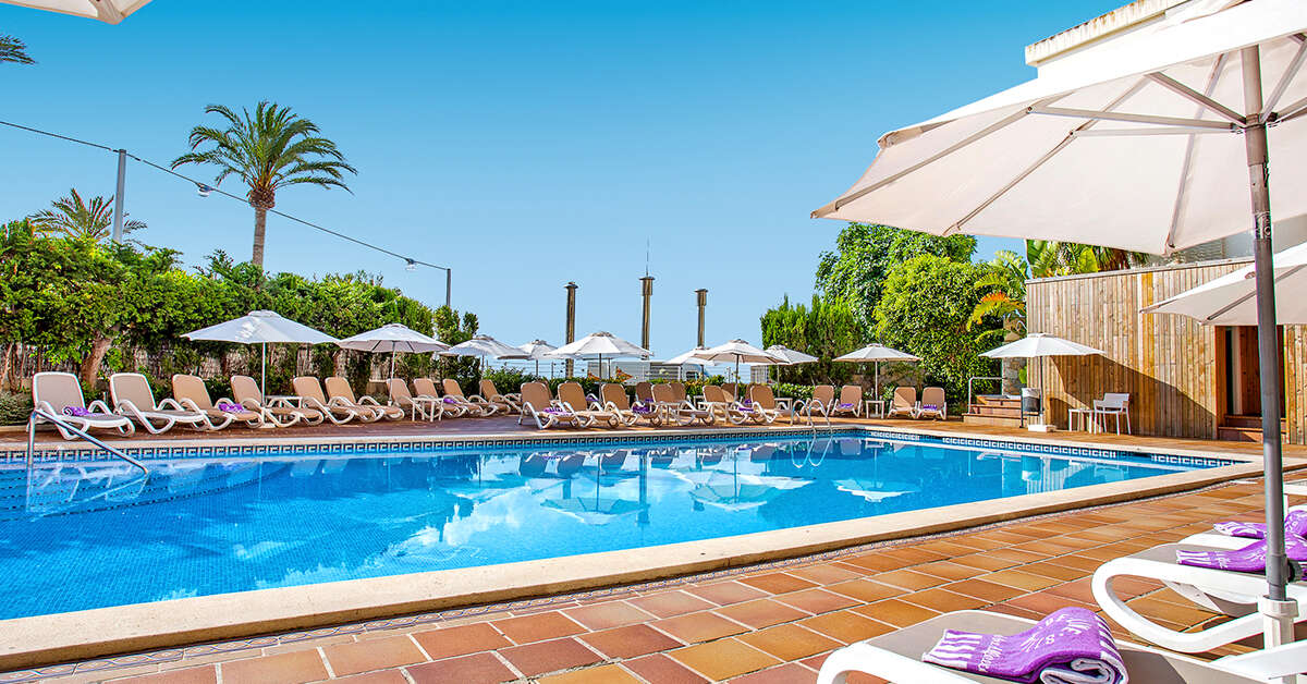Ein Foto vom Pool im Be Live Experience Costa Palma