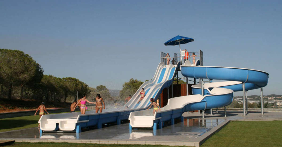 Een foto van het zwembad bij Camping Vilanova Park