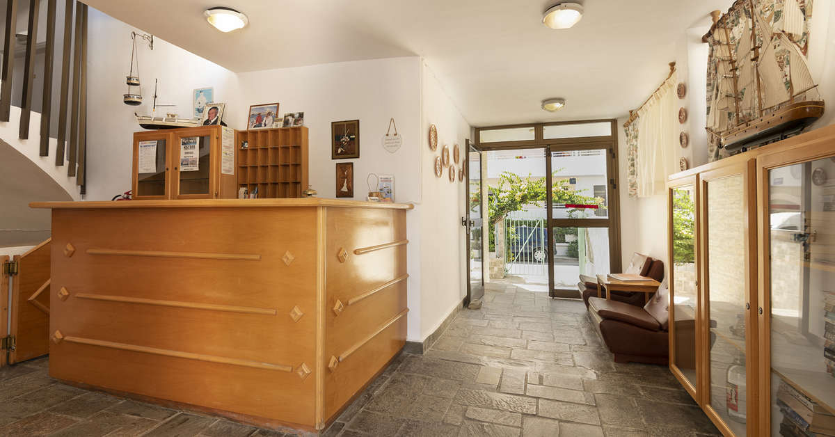 Een foto van de buitenkant van Kardamena Holidays Appartementen