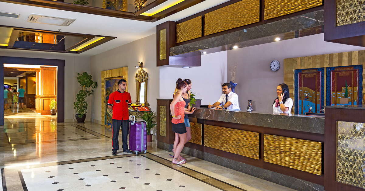 Een foto van het interieur van Hotel Dosi