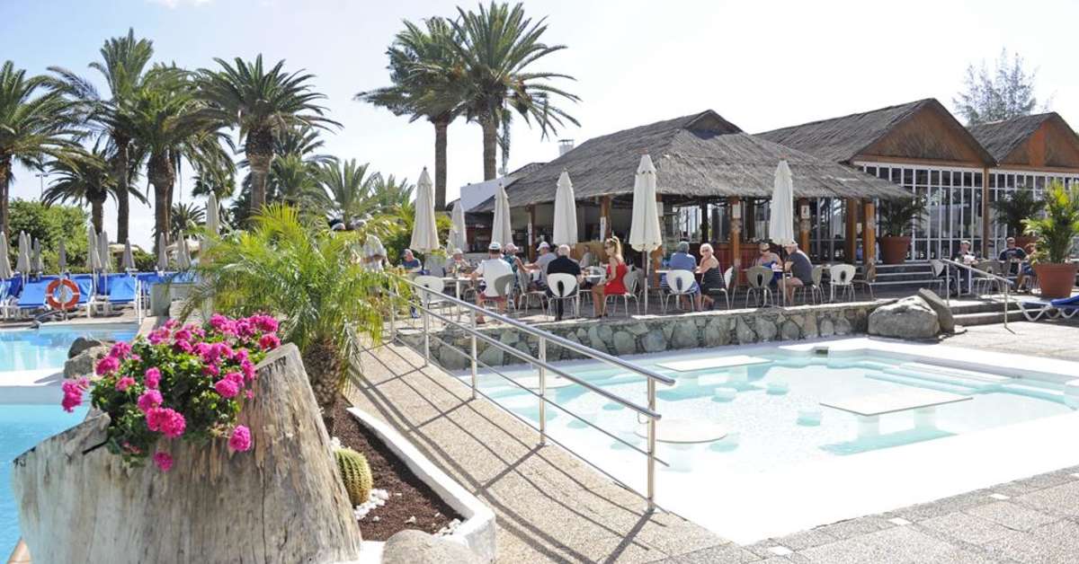 Een foto van het zwembad bij Bull Hotel Costa Canaria & Spa