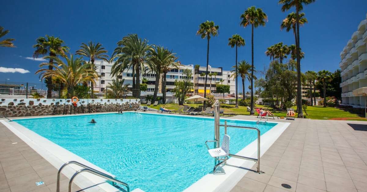 Een foto van het zwembad bij Abora Catarina by Lopesan Hotels