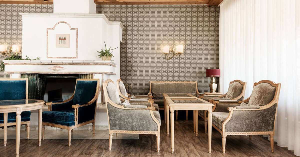 Een foto van het interieur van Burghotel Am Hohen Bogen