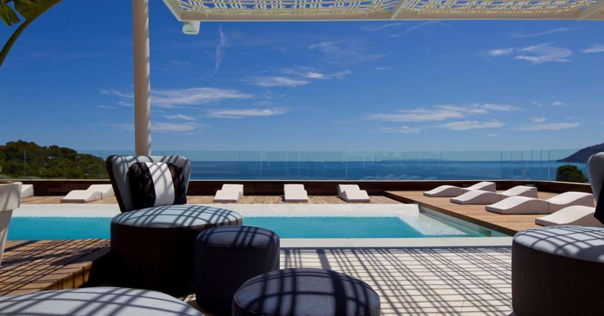 Een foto van het zwembad bij Aguas de Ibiza Lifestyle & Spa