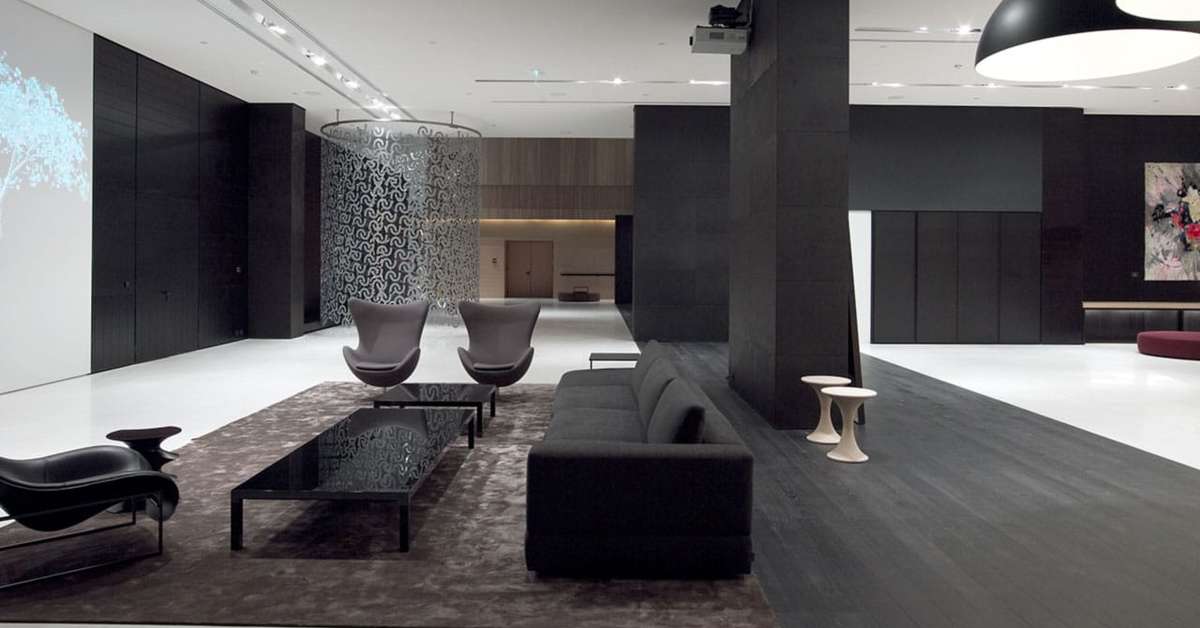 Een foto van het interieur van The Met Hotel