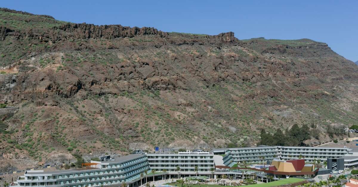 Een foto van de buitenkant van Radisson Blu Resort & Spa Mogan