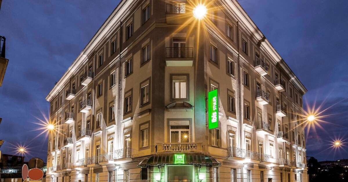 Ein Foto Ibis Styles Napoli Garibaldi