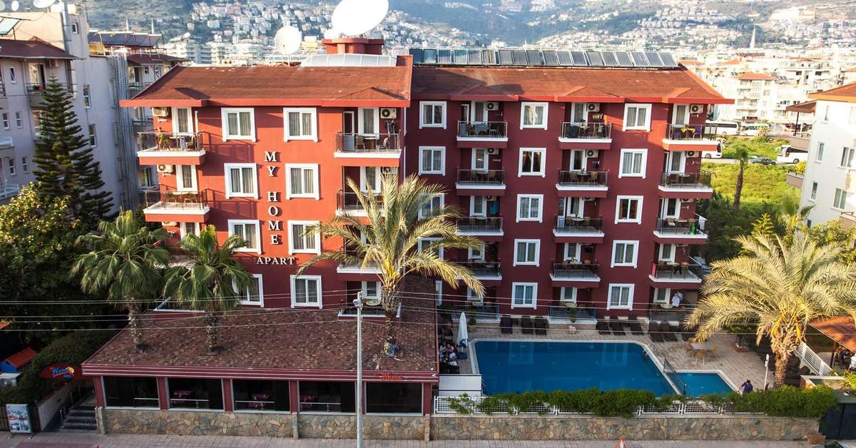 Een foto van de buitenkant van My Home Appartementen