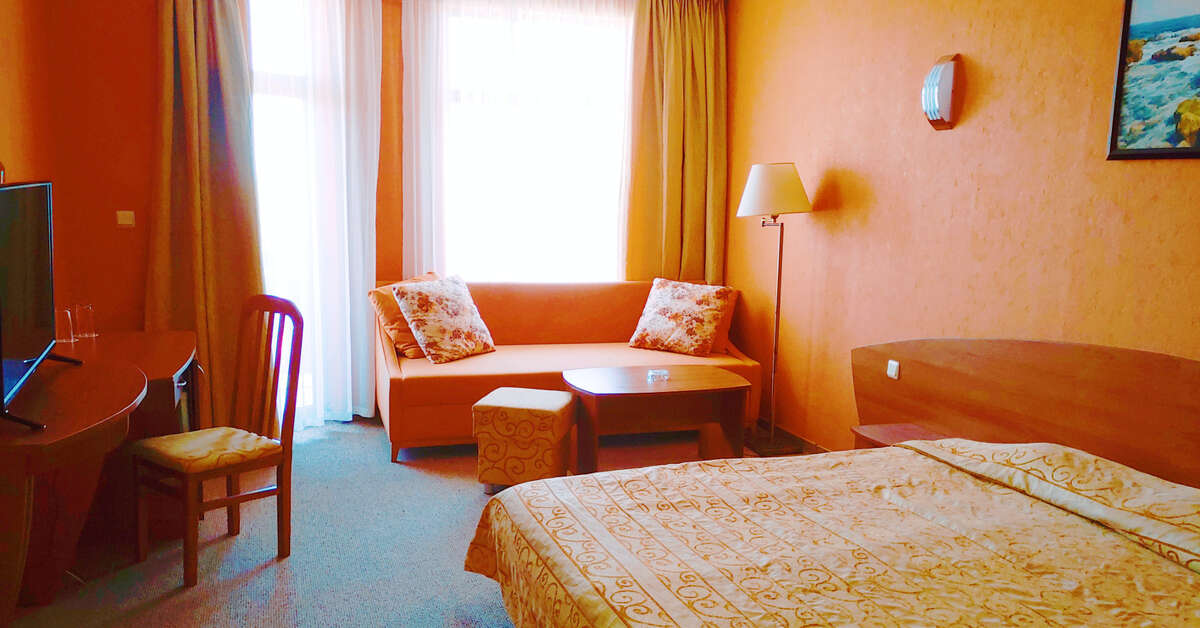 Een foto van Estreya Palace & Residence