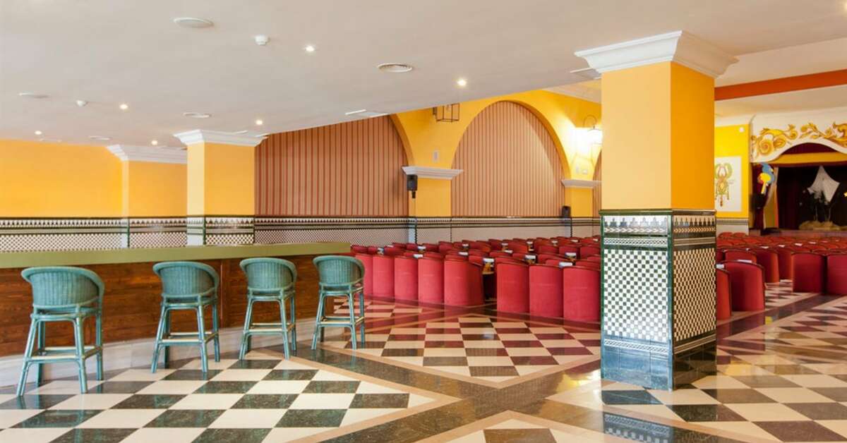 Een foto van het interieur van Playacartaya Hotel