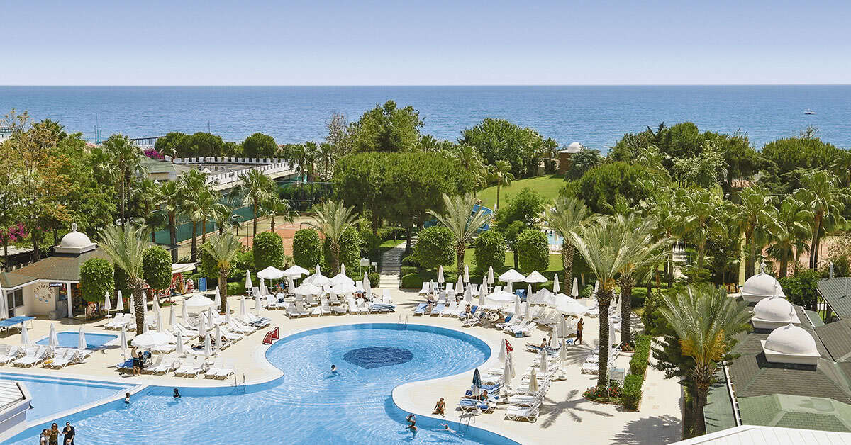 Ein Foto vom Pool im Insula Resort & Spa