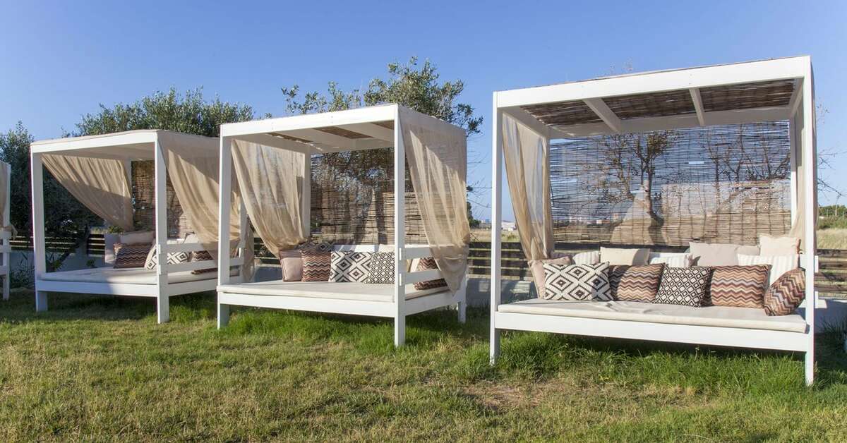 Een foto van het terras bij Malena Hotel & Suites