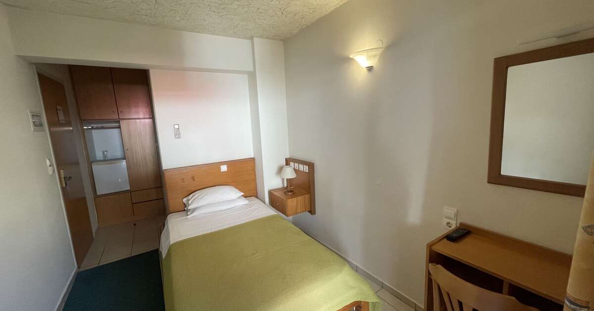 Ein Foto Flisvos Hotel