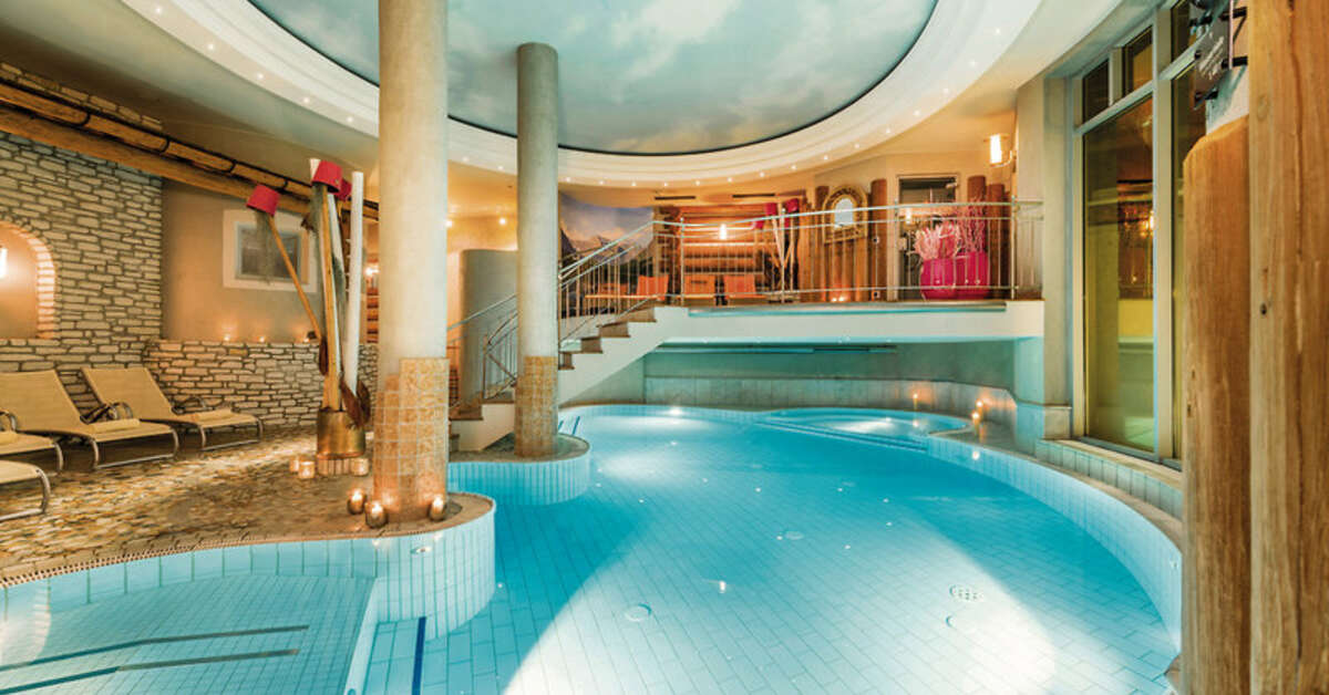 Ein Foto vom Pool im Hotel Eva Village