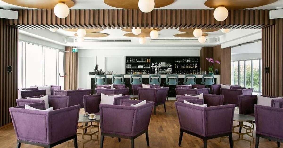 Een foto van de faciliteiten bij Nissi Beach Resort