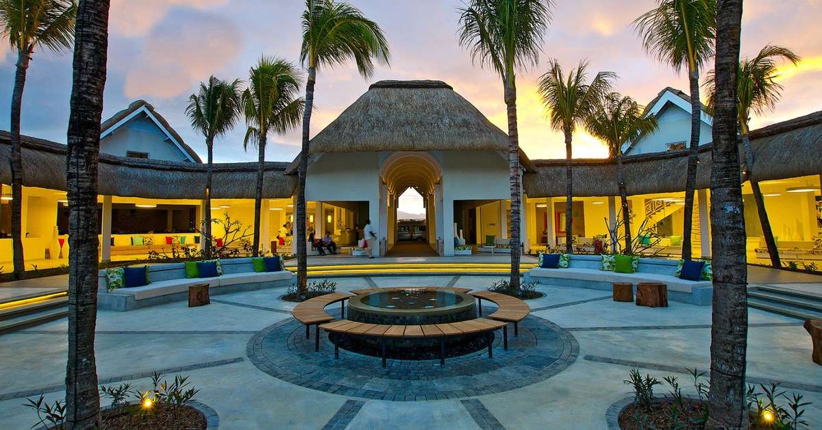 Een foto van de buitenkant van Ambre Resort & Spa