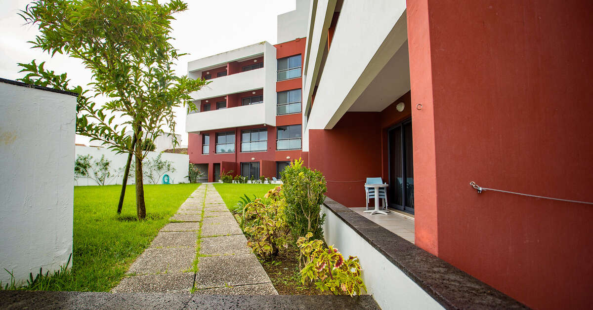 Een foto van de buitenkant van Aparthotel Antillia