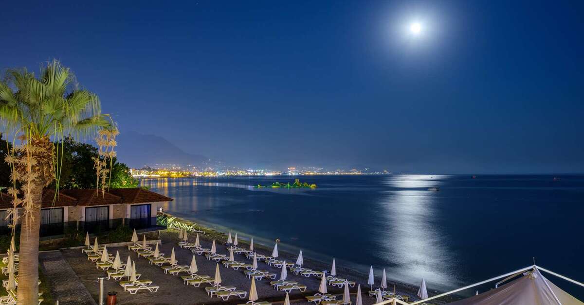 Een foto van het strand bij Hotel Panorama