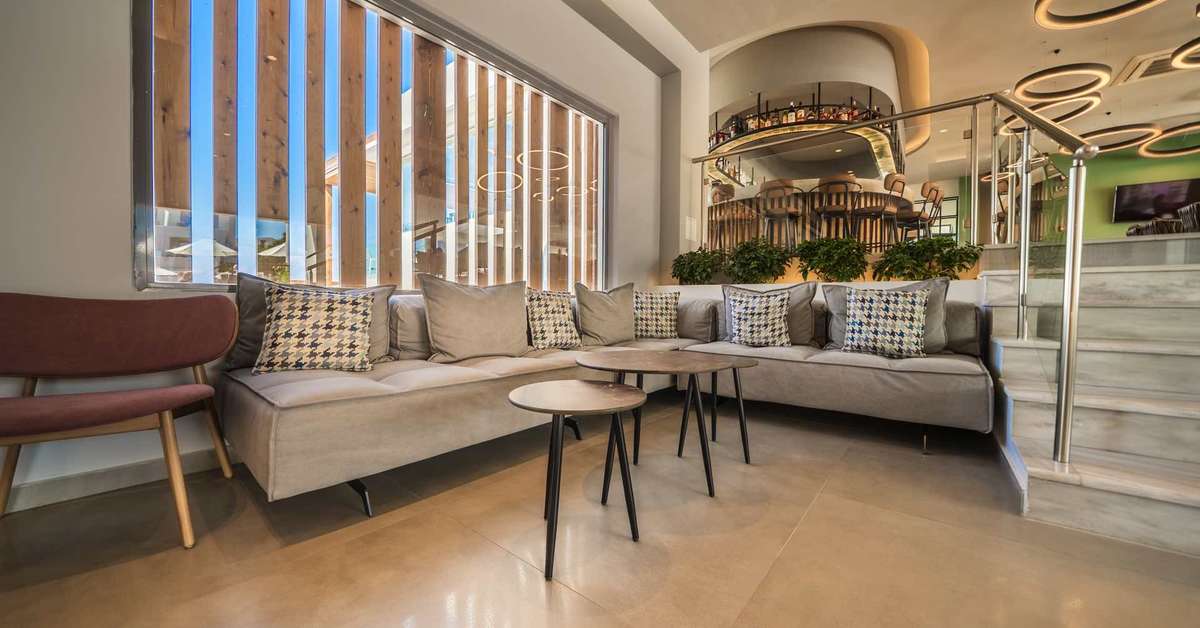 Een foto van het interieur van Harmony Crest Resort & Spa