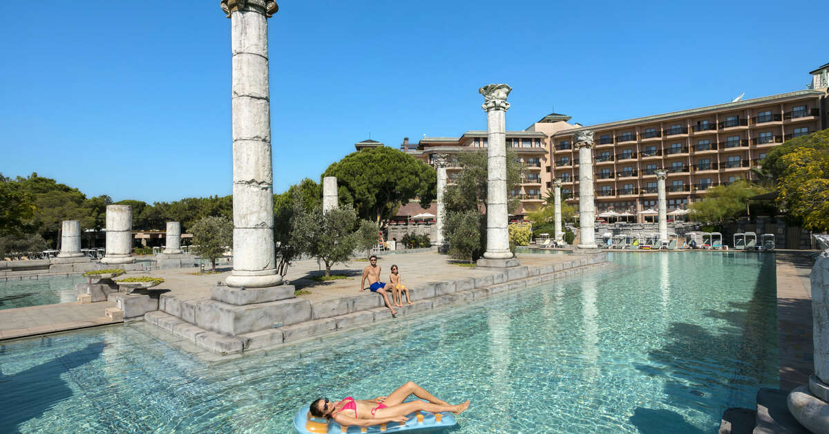 Een foto van het zwembad bij Xanadu Resort Hotel