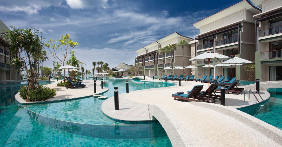 Ein Foto vom Pool im Le Meridien Khao Lak Resort & Spa