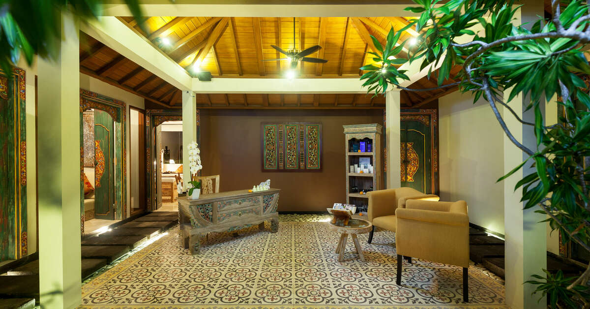 Een foto van The Royal Purnama