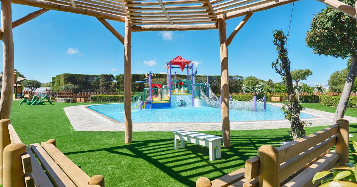 Een foto van Neptune Luxury Resort