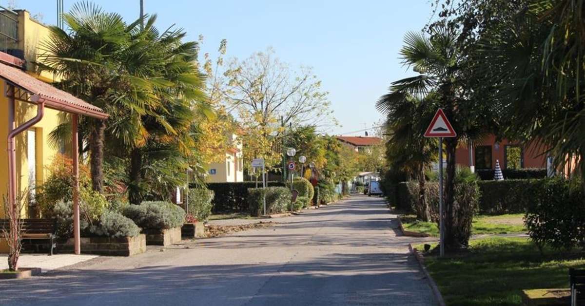 Een foto van het terras bij Camping Butterfly Village