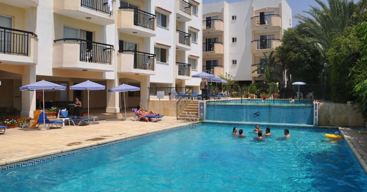 Een foto van het zwembad bij Mariela Hotel Appartementen