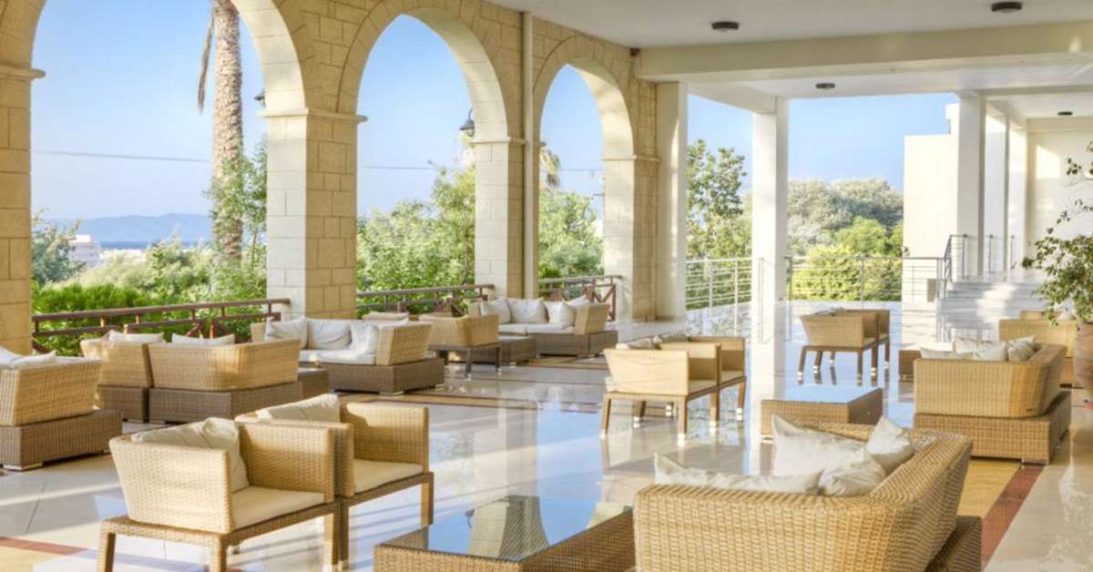 Ein Foto von der Terrasse im Kipriotis Aqualand