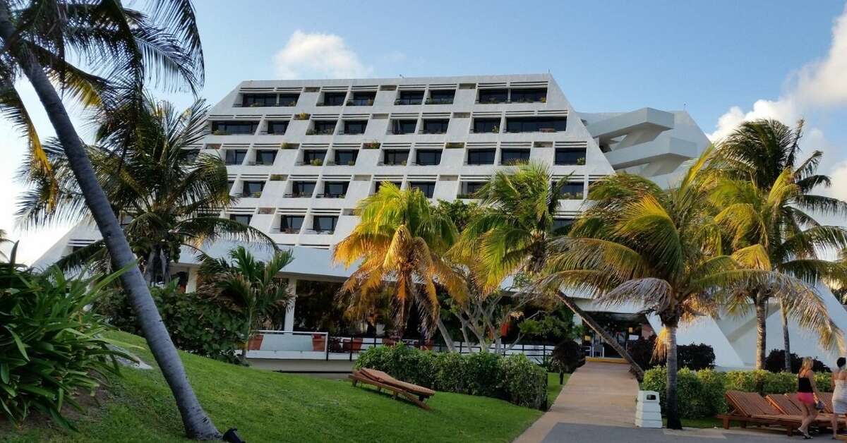 Een foto van The Pyramid At Grand Oasis