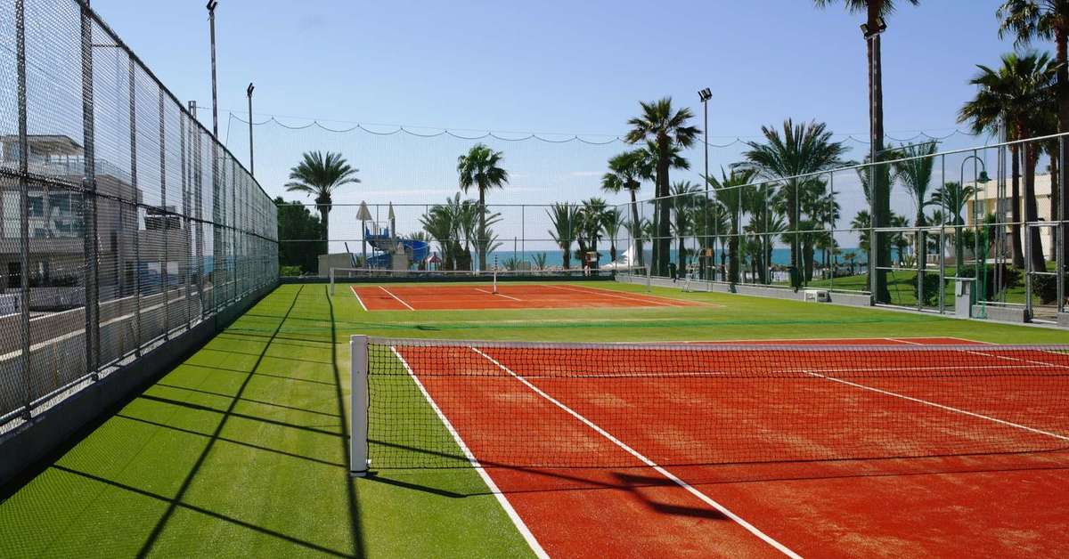 Een foto van The Golden Bay Beach Hotel