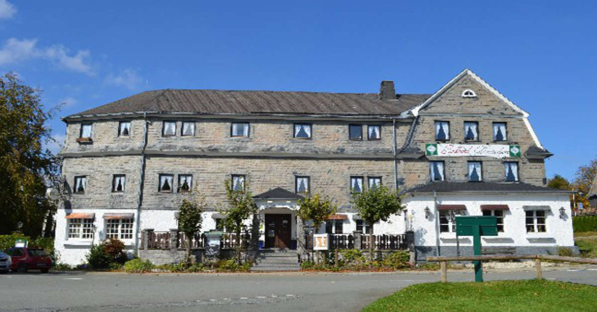 Een foto van de buitenkant van Landhotel Altastenberg