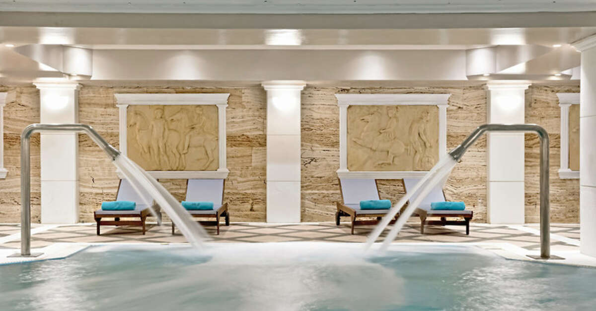 Een foto van het zwembad bij Hotel Dolce Attica Riviera