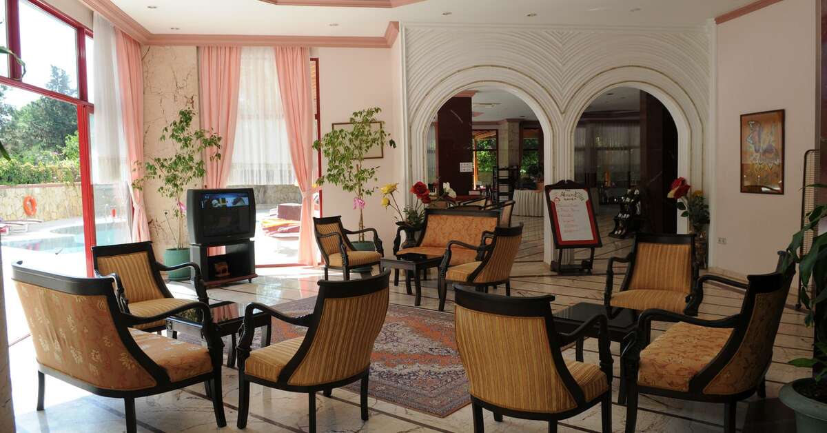 Een foto van het interieur van Time Beach Hotel